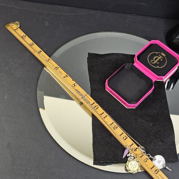 Authentic Juicy Courture Necklace With Lots Of Charms And Pink Box - Picture 8 of 9